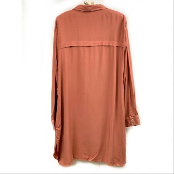 JustFab Button Shirt/Dress - Picture 2 of 3